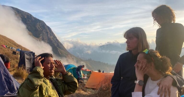 The Ultimate Mount Rinjani Trekking Guide